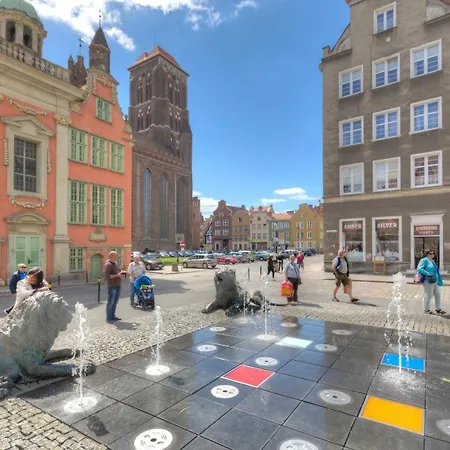 Old Town Mariacka Street דירה *